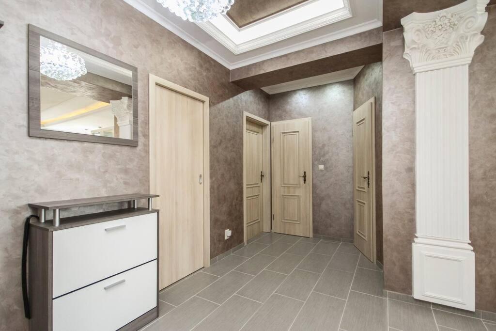 Deluxe Apartman Nivy ブラチスラヴァ エクステリア 写真